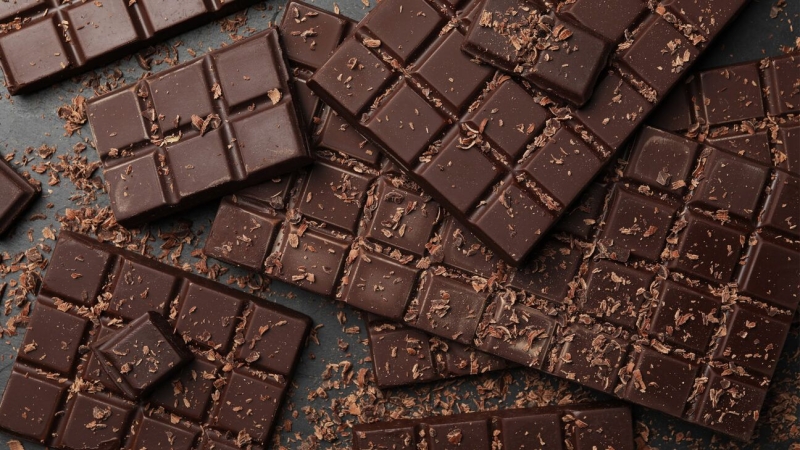 Eating Dark Chocolate May Help Lower Your Risk of Type 2 Diabetes